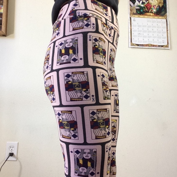 Lularoe One Size Leggings Playing Cards Queen - Picture 2 of 7